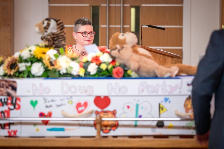 Creative Coffins with Isabel Lockhart Celebrant