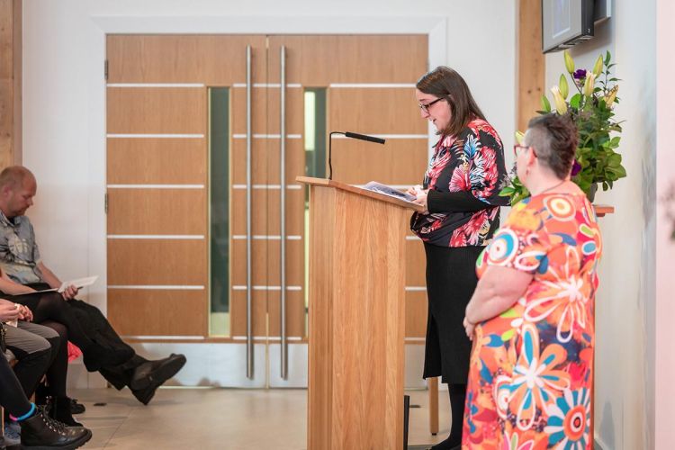 Funeral recordings at baldarroch-crematorium with Isabel Lockhart Celebrant